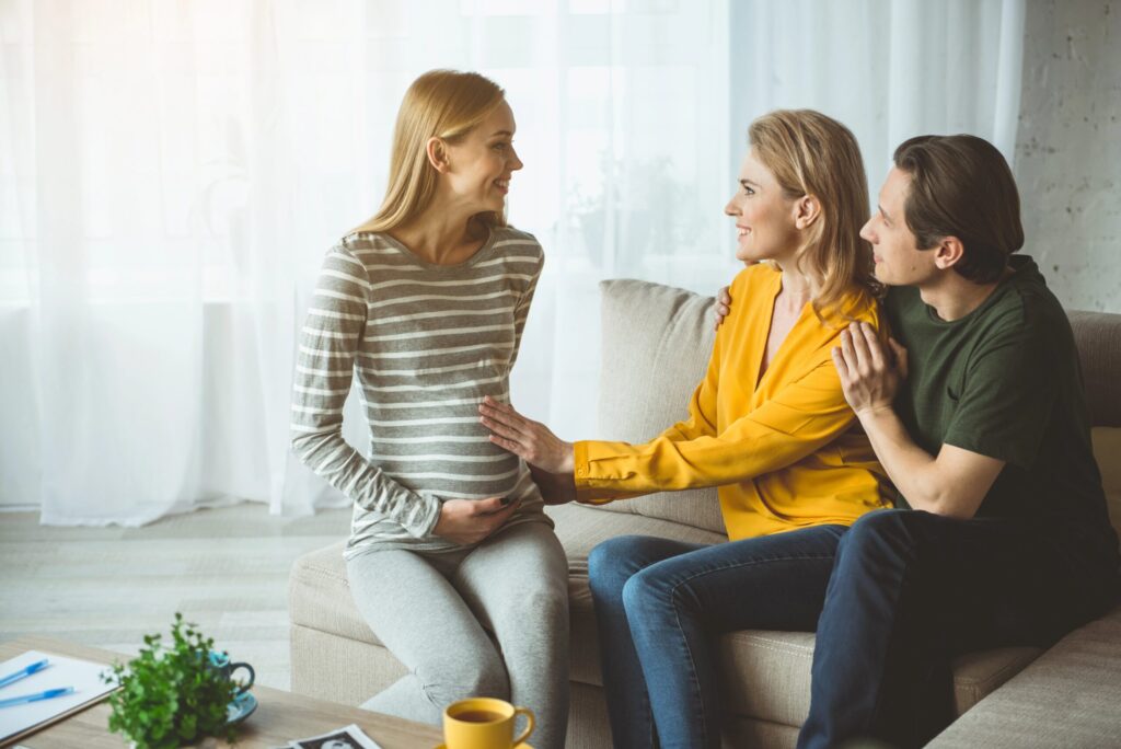 a couple in belleville working with a mediator to finalize divorce without going to court.